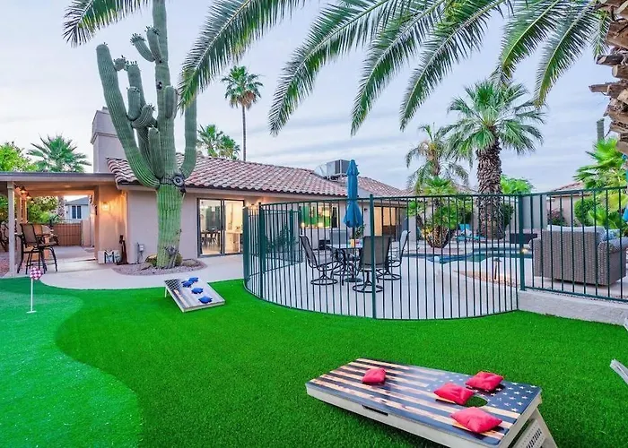 Dom wakacyjny Oraibi Oasis-a Paradise- Pool, Spa, Putting Green, Ev Charger *